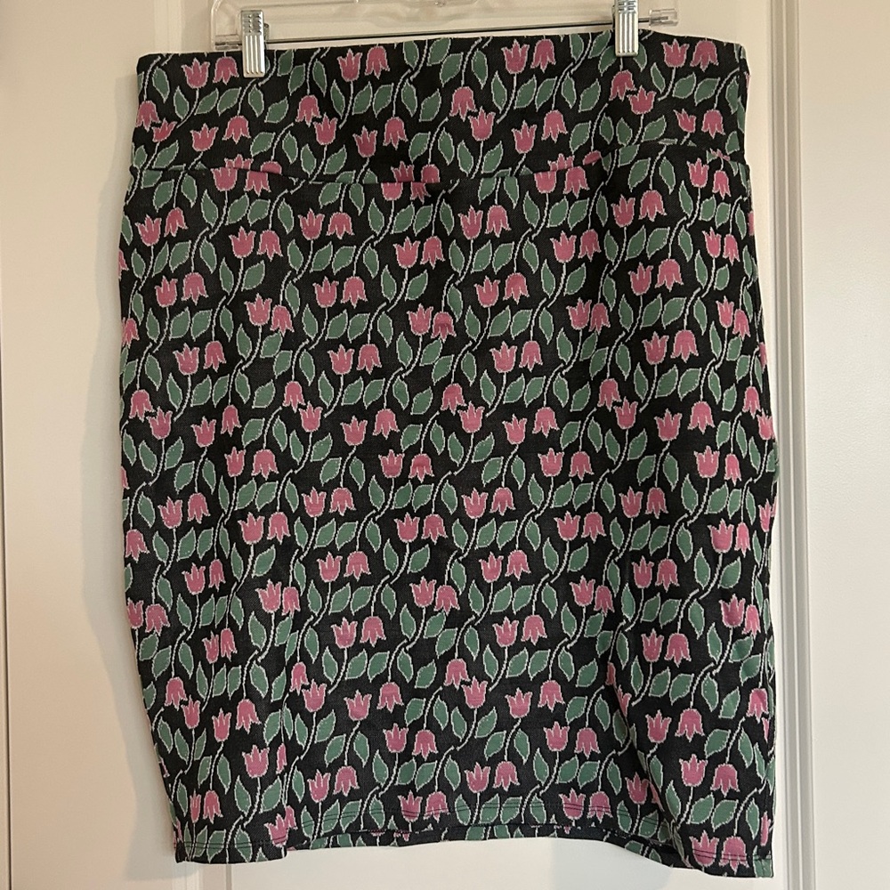 LuLaRoe Cassie Skirt